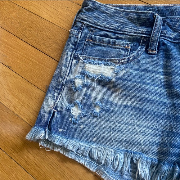 Abercrombie and Fitch Distressed Jean Shorts - Picture 3 of 11
